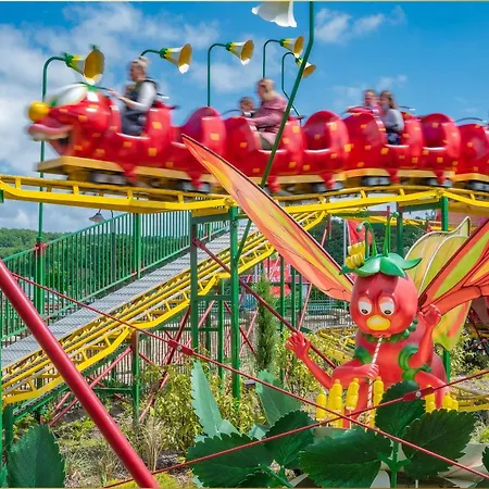 Seeblick Aquamarin דירה *